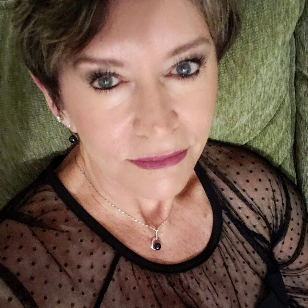 Meet your Posher, Arlene